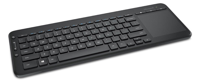 Microsoft All-in-One Media Keyboard, αυτό είναι για το σαλόνι σου