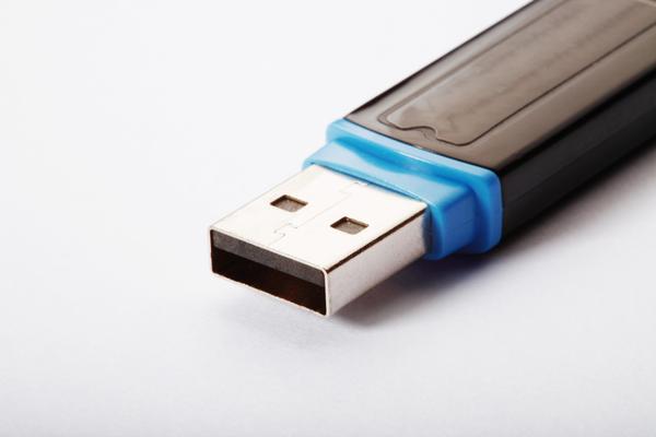 Rufus, δημιουργία bootable USB δίσκου από αρχείο ISO των Windows